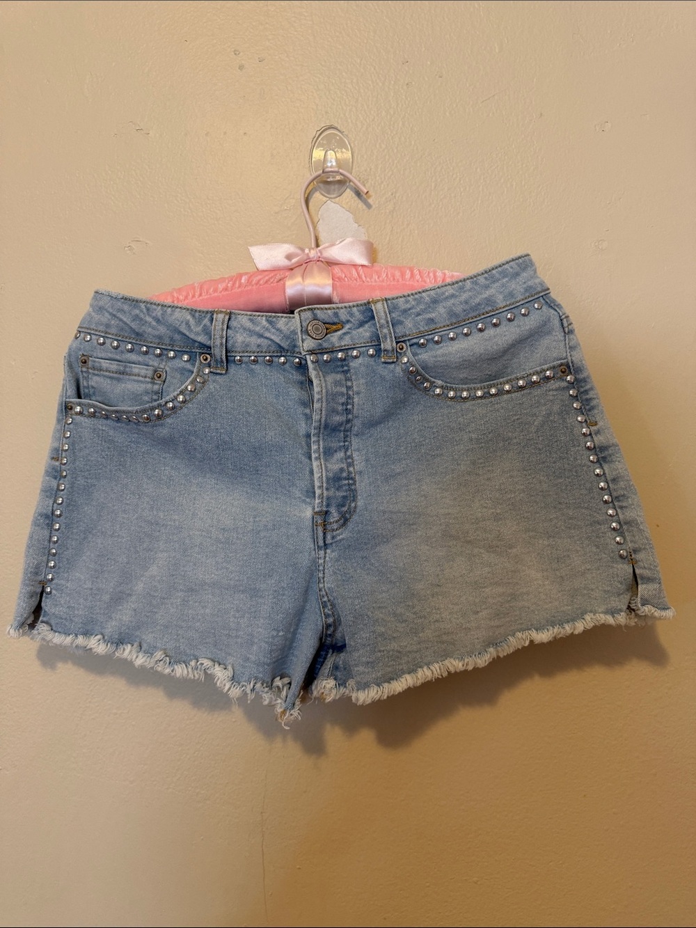 Vanilla Star Light Blue Studded Denim Shorts